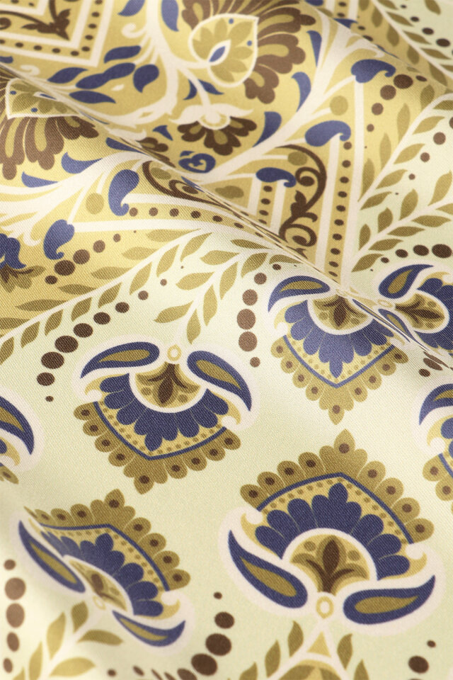 Green Crown Pattern Twill Silk Scarf - 3