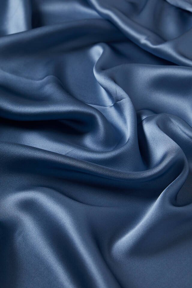 Dark Indigo Indigo Gradient Sura Silk Square Scarf - 4