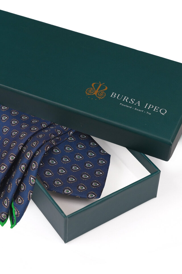Lacivert Desenli İpek Kravat Takımı - 4