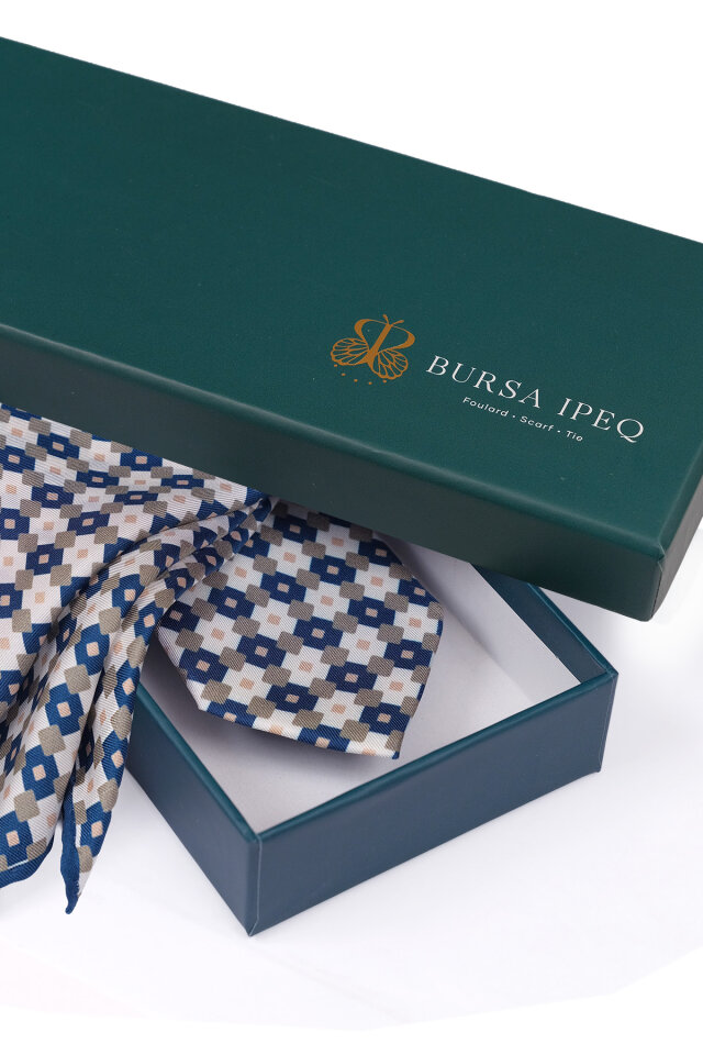 Petrol Mavi Desenli İpek Kravat Takımı - 4