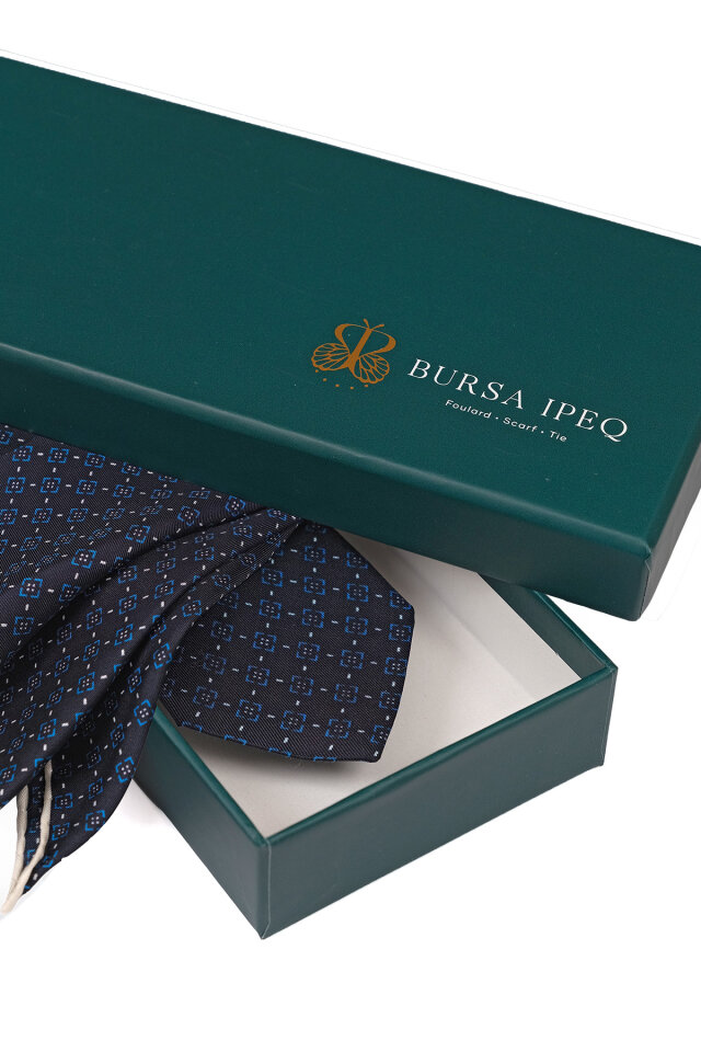 Siyah Desenli İpek Kravat Takımı - 4