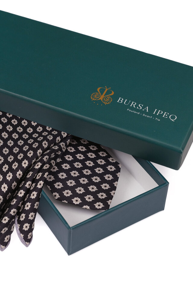 Siyah Desenli İpek Kravat Takımı - 4