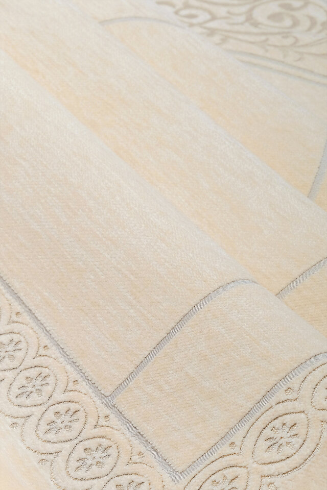 Krem Düz Renk Kabartmalı Özel Dokuma Seccade - 2