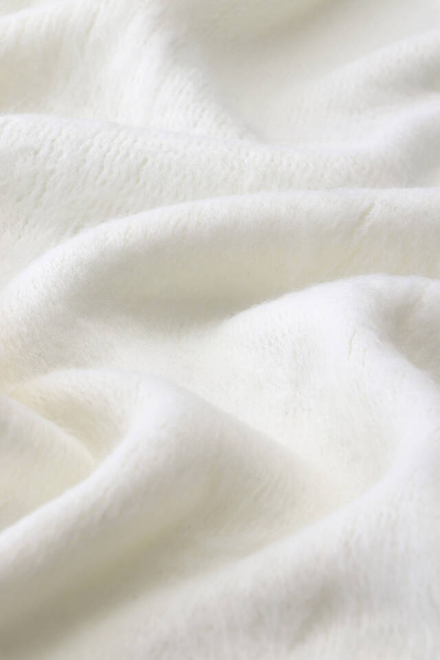 Ecru Angora Shawl - 4