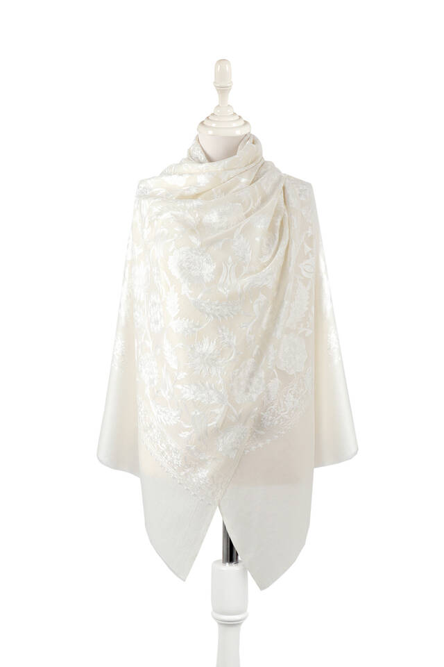 Ecru Fully Embroidered Suzani Wool Shawl - Bursa İpek