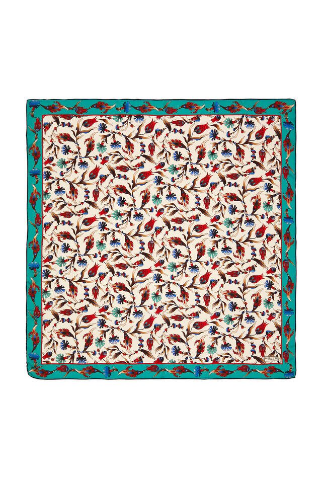 Ecru Oil Carnation Tulip Pattern Silk Square Scarf 