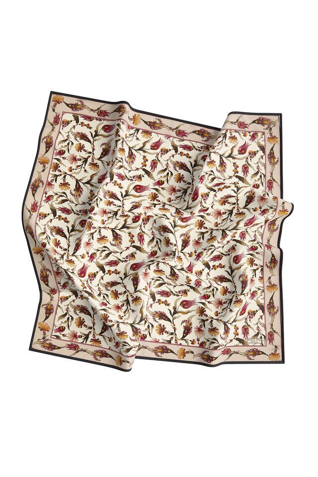 Ecru Powder Carnation Tulip Pattern Silk Square Scarf - 3