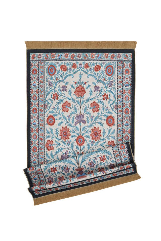 Ecru Velvet Carpet Prayer Rug - 4
