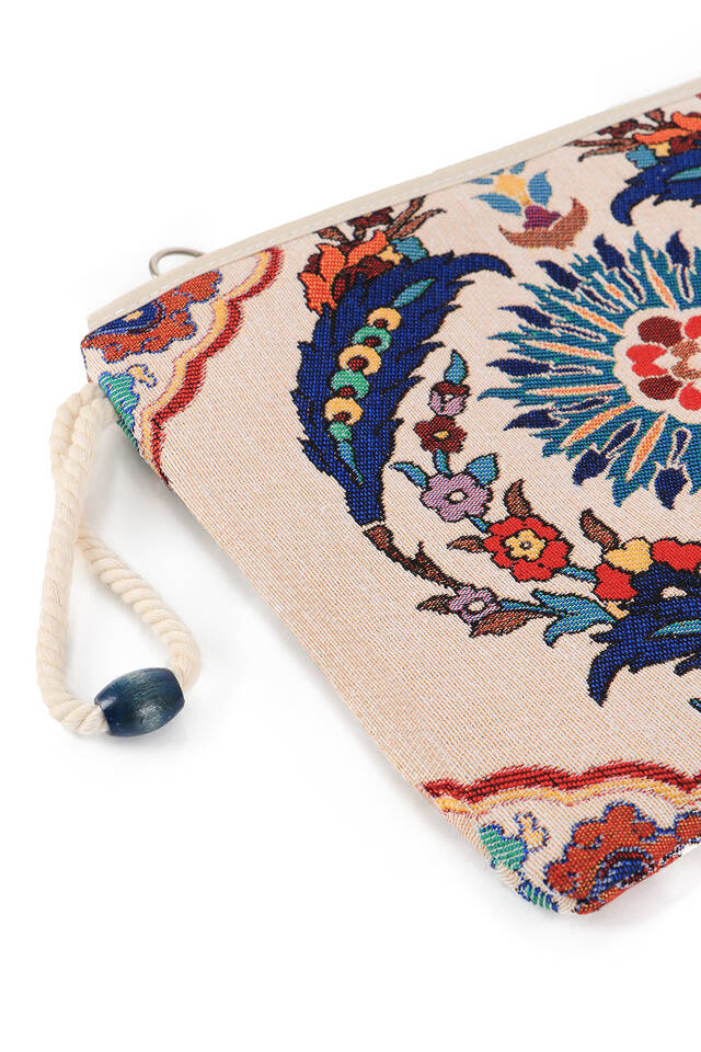 Feather Pattern Tapestry Clutch Bag - 2