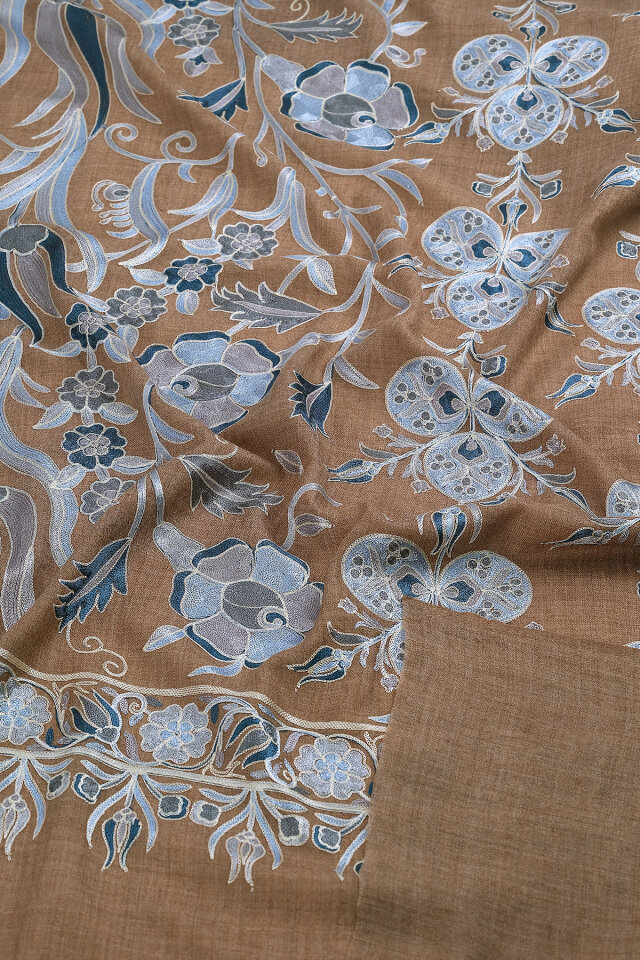 Kahverengi Full İşlemeli Suzani Yün Şal - 3