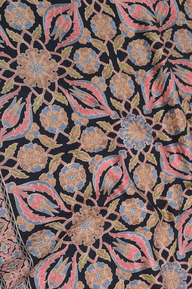 Lacivert Full İşlemeli Suzani Yün Şal - 3