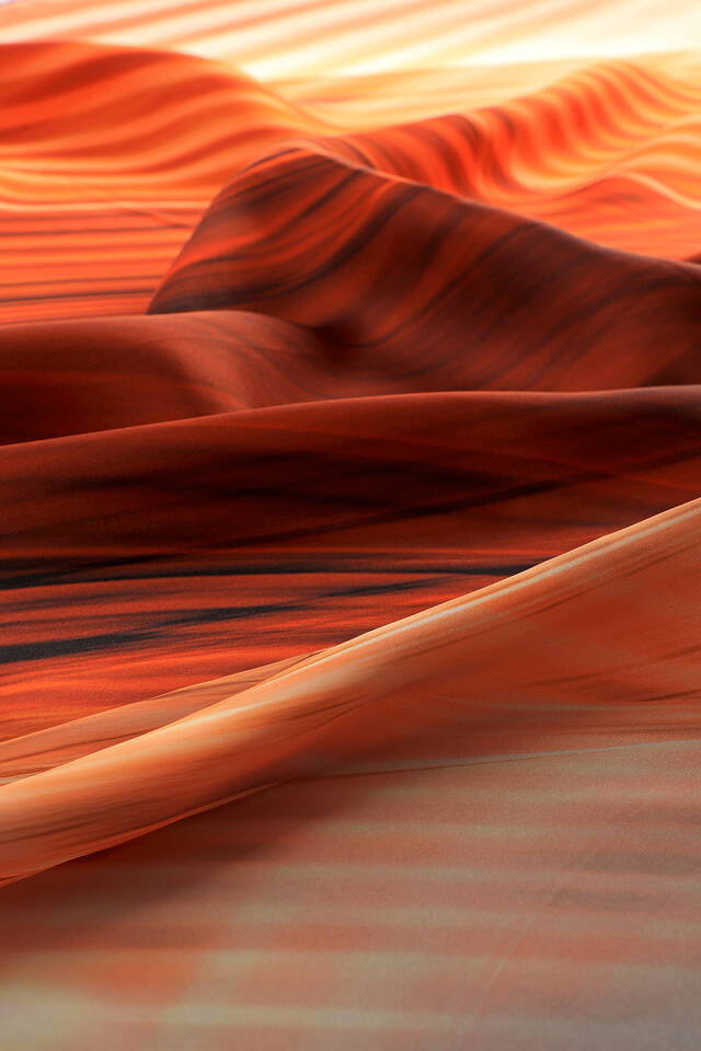 Turuncu Gökkuşağı Desen Sura İpek Eşarp - 3