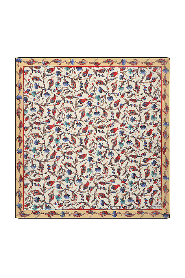 Gold Carnation Tulip Pattern Soft Square Scarf 