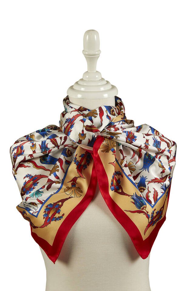 Gold Red Carnation Tulip Pattern Wide Silky Foulard - 2