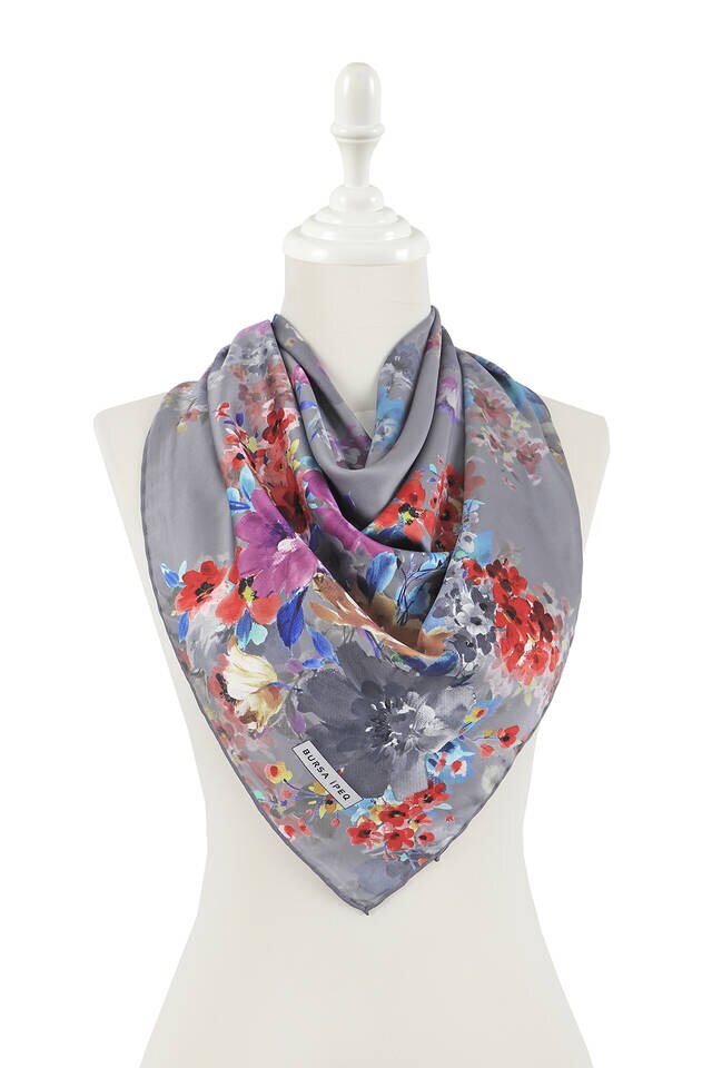 Gray Geranium Pattern Silky Square Scarf - 2