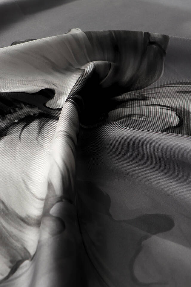 Gray Iris Pattern Twill Silk Square Scarf - 3