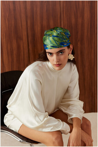 Green Irises Pattern Silk Pocket Square 