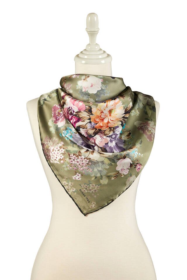 Green Quadruple Pattern Silky Square Scarf - 2