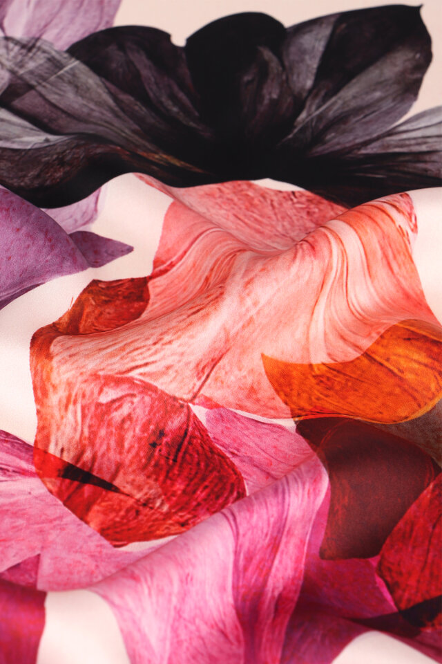 Salmon Harmony Pattern Sura Silk Scarf - 4