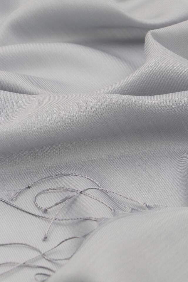 Gümüş İpek Görünümlü Şal - 4