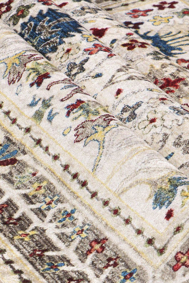 Krem Kadife Halı Seccade - 2