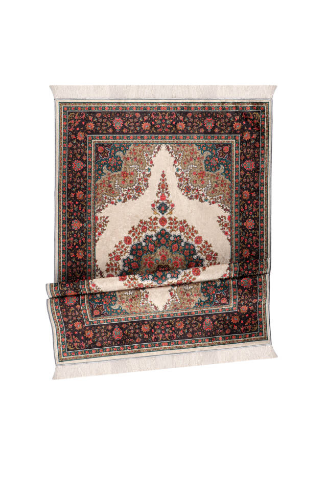 Krem Kadife Halı Seccade - 4