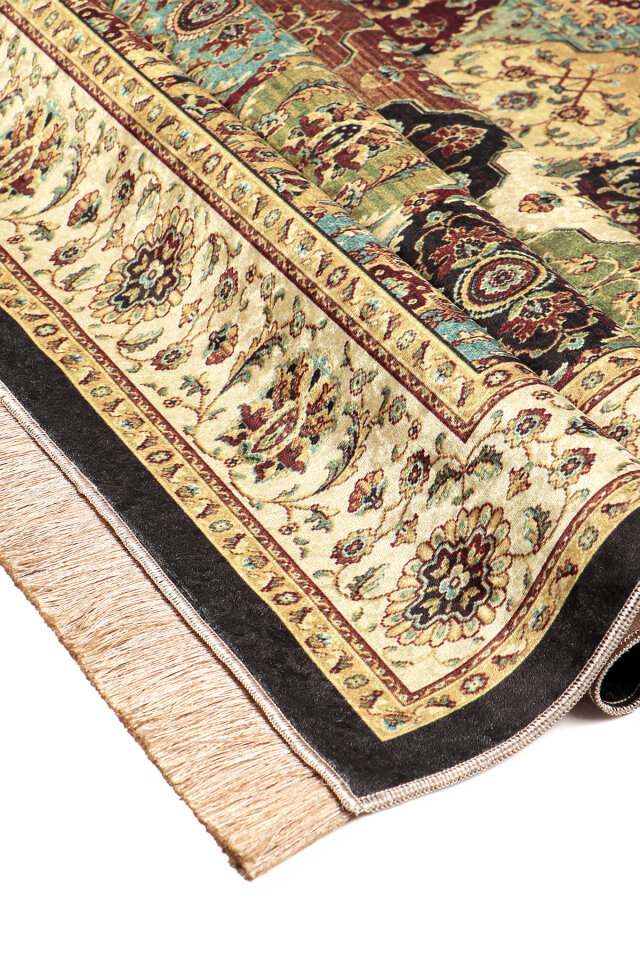 Siyah Kadife Halı Seccade - 3