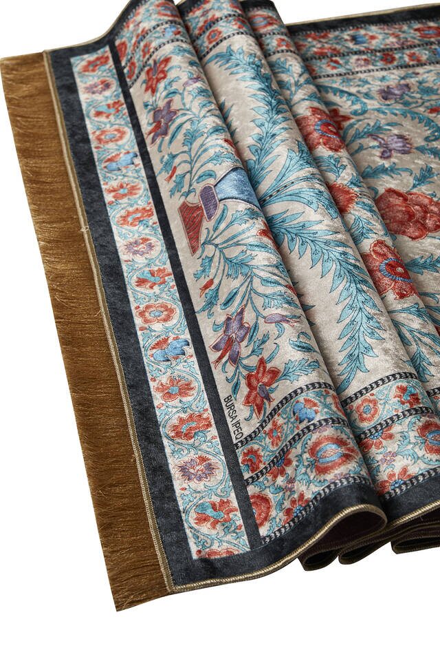 Ekru Kadife Halı Seccade - 3