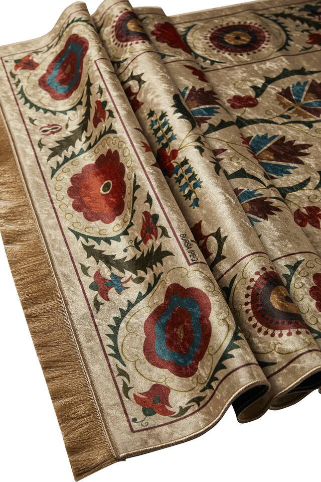 Krem Kadife Halı Seccade - 3