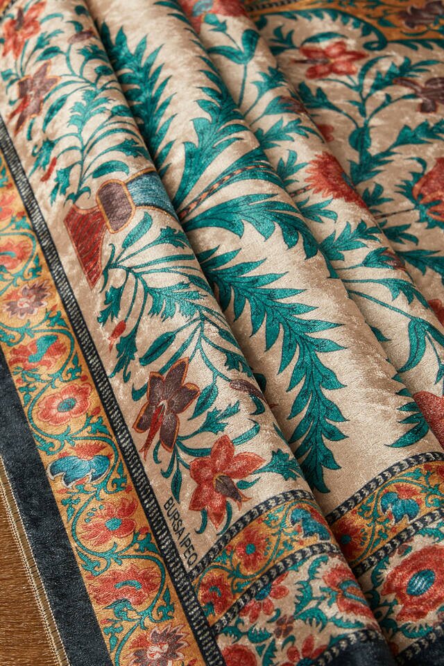 Gold Kadife Halı Seccade - 2