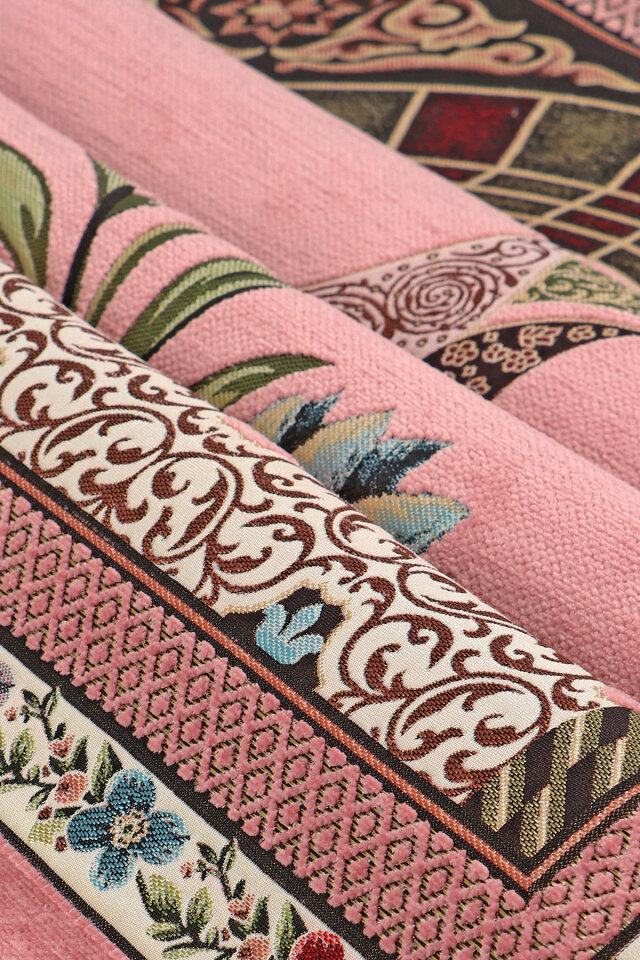 Pembe Mihrap Lale Desen Kabartmalı Özel Dokuma Seccade - 2