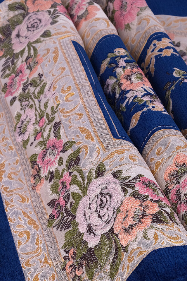 Lacivert Mihrap Desen Kabartmalı Özel Dokuma Seccade - 2