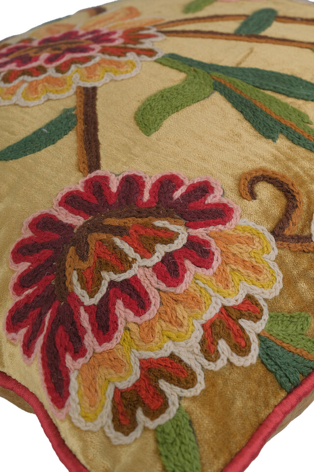 Hardal İşlemeli Kadife Kırlent - 2