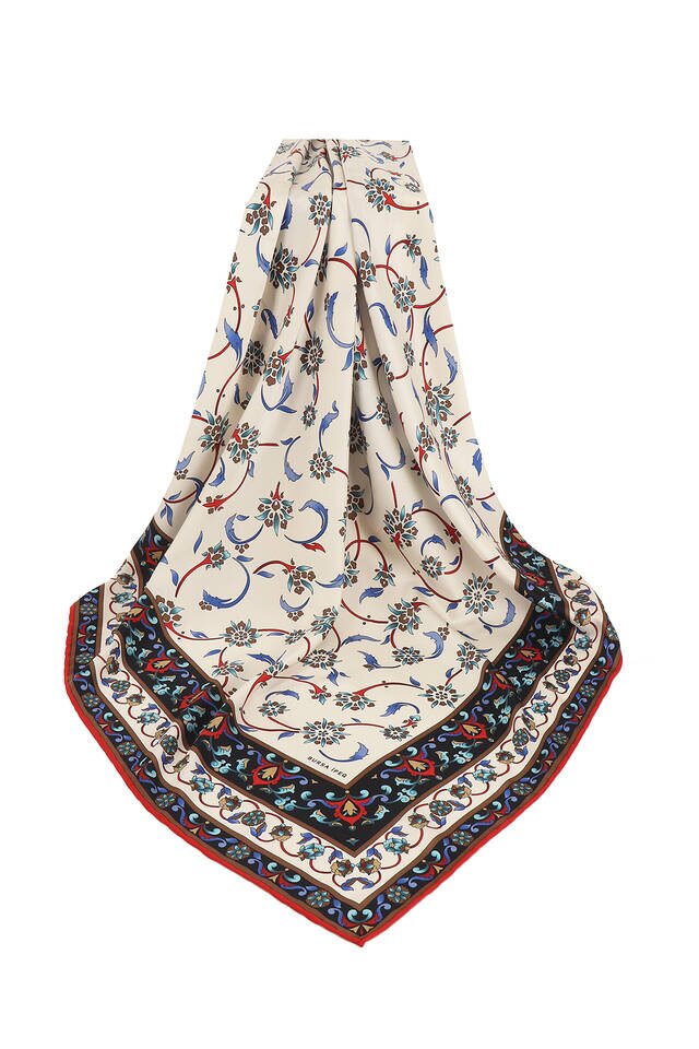 Kırmızı Kır Çiçeği Desen İpeksi Eşarp - 3
