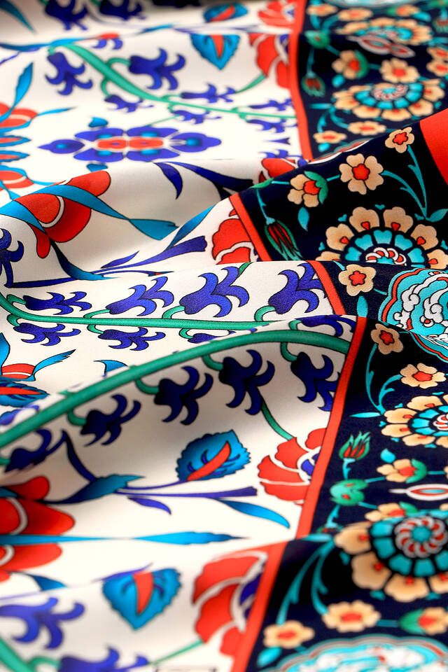 Kırmızı Lacivert Selçuk Desen İpek Eşarp - 3