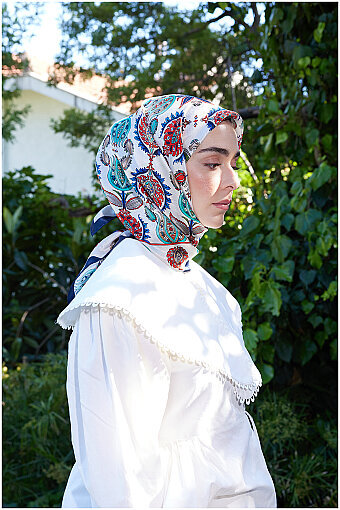 Lacivert İznik Desen İpek Eşarp 