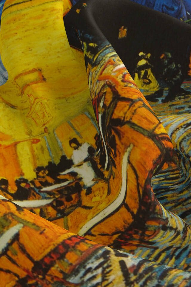 Lacivert Kafeler Sokağı Desen İpek Mendil - 3