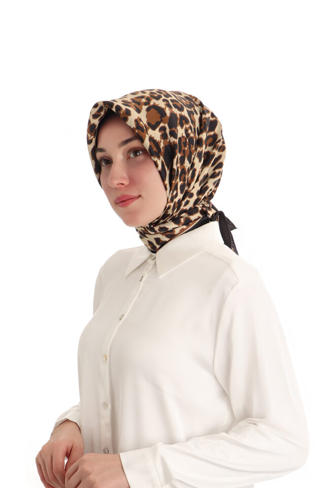 Brown Leopard Pattern Twill Silk Scarf 