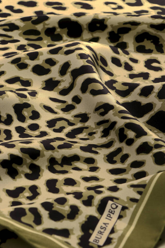 Khaki Leopard Pattern Twill Silk Scarf - 3