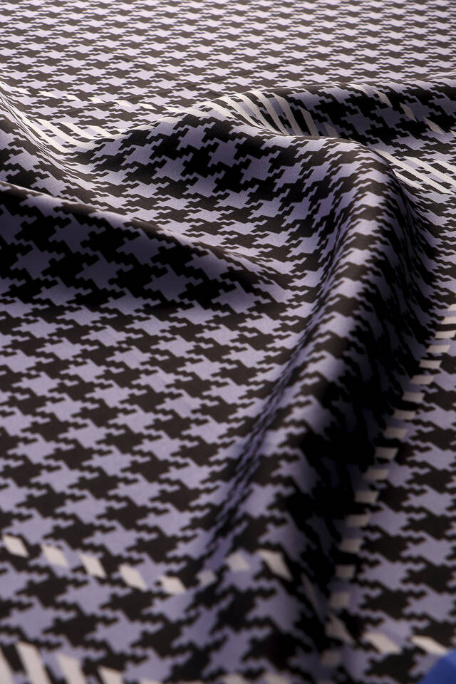 Lila Çizgi Kazayağı Desen Twill İpek Eşarp - 3