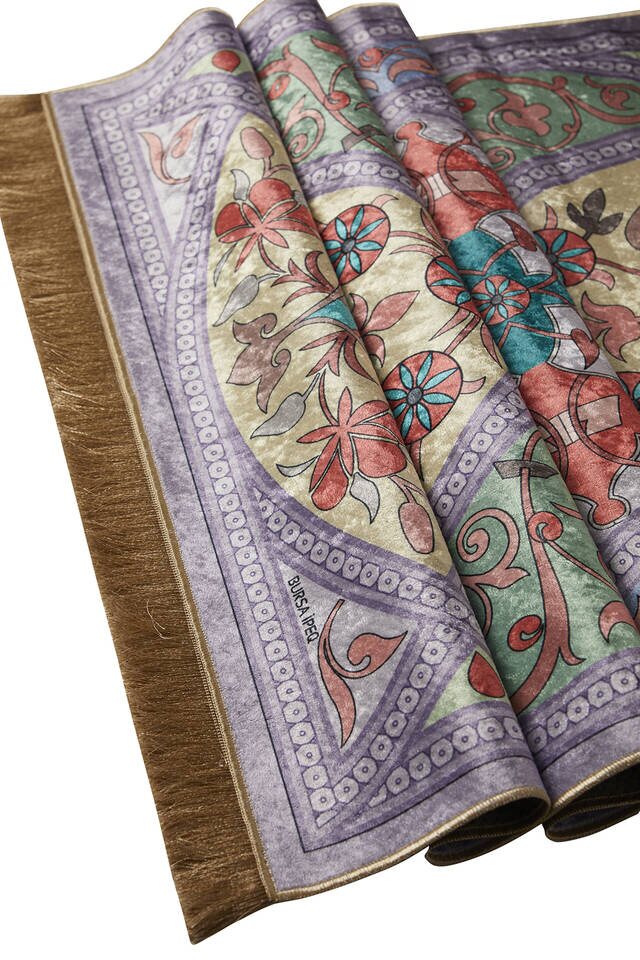 Lilac Velvet Carpet Prayer Rug - 3