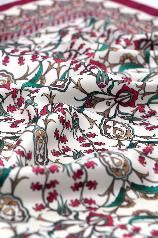 Mürdüm Çini Lale Desen İpeksi Mendil - 3