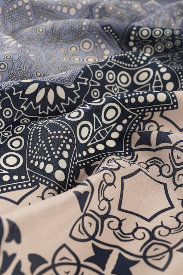 Şakayık Müsenna Desen Krep İpek Şal - 3