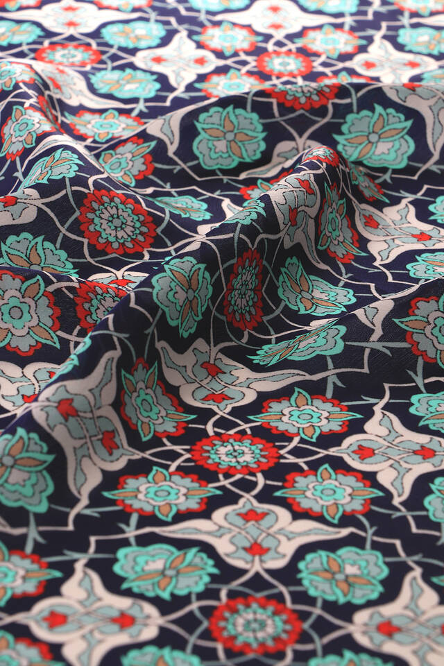 Navy Blue Red Tile Spiral Pattern Silk Pocket Square - 3