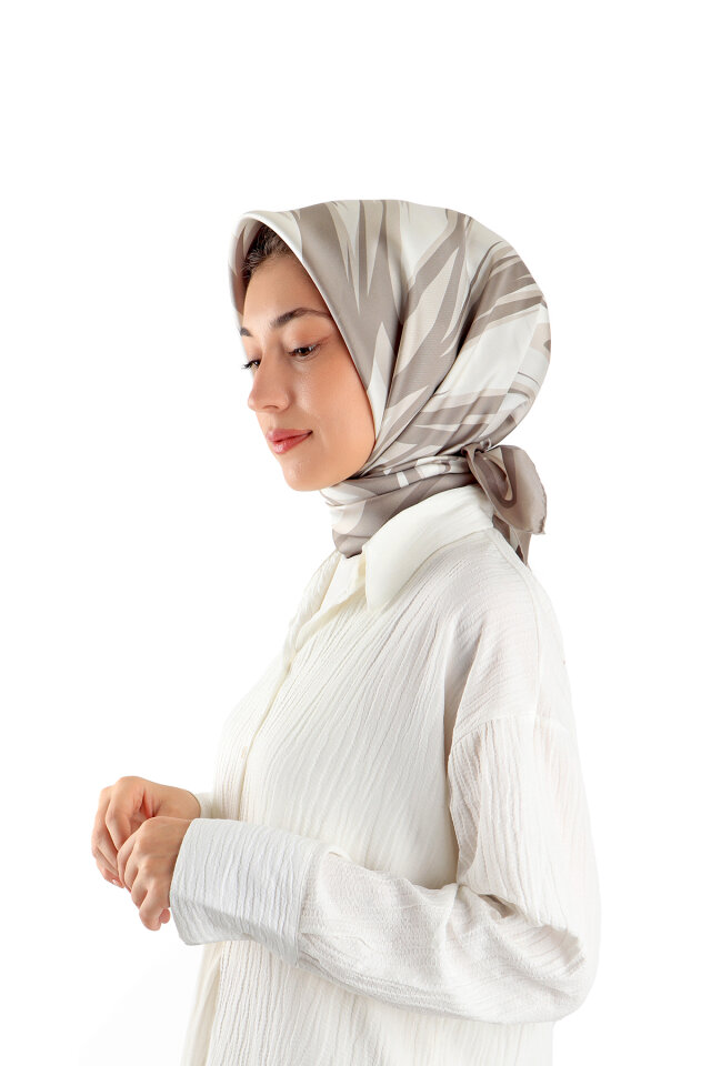 Taş Nilsu Desen Twill İpek Eşarp 