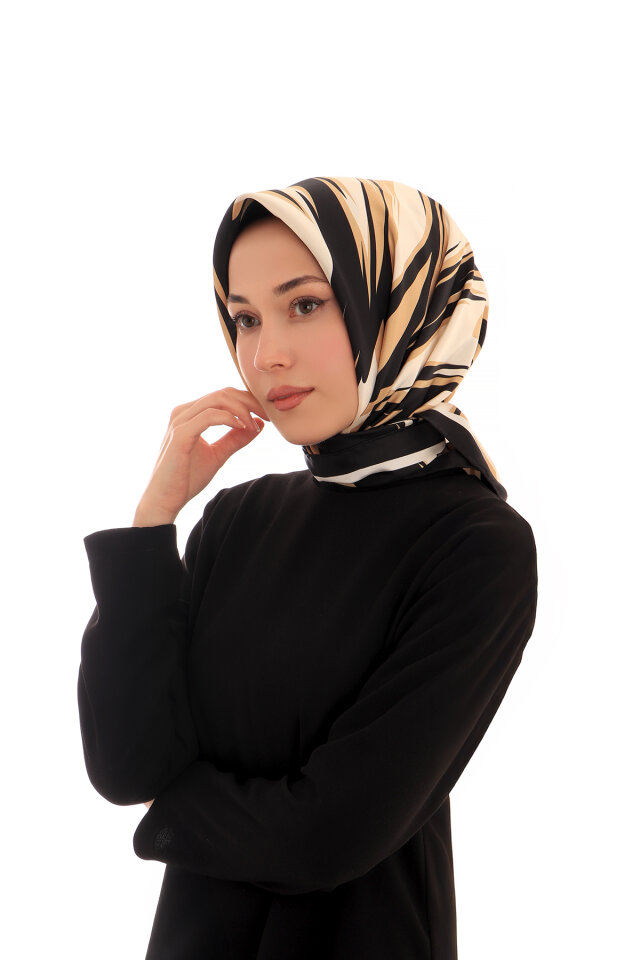 Gold Nilsu Pattern Twill Silk Scarf - 3