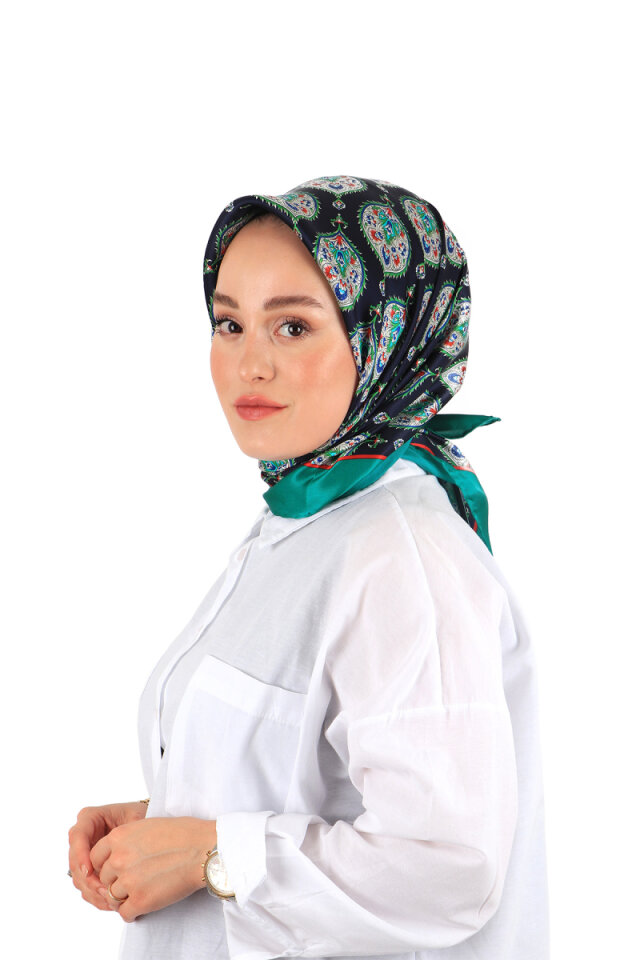 Oil Green Hatai Pattern Silk Square Scarf 