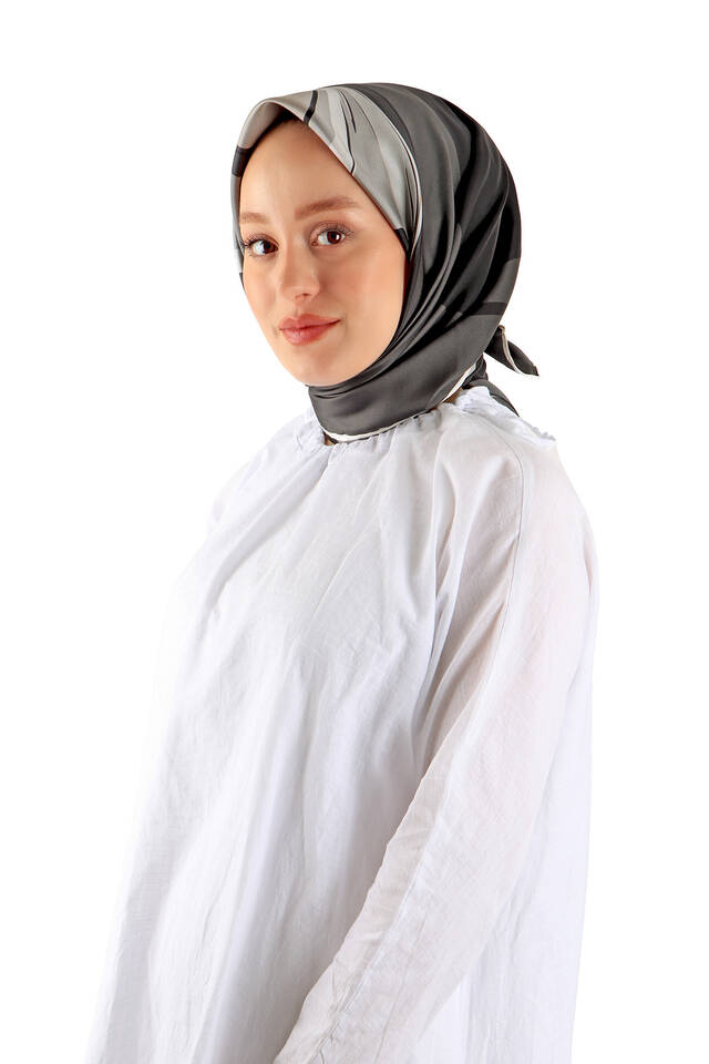 Siyah Orkide Desen Twill İpek Eşarp 