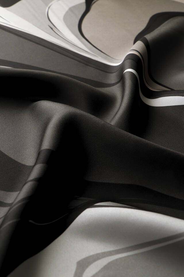 Siyah Orkide Desen Twill İpek Eşarp - 3