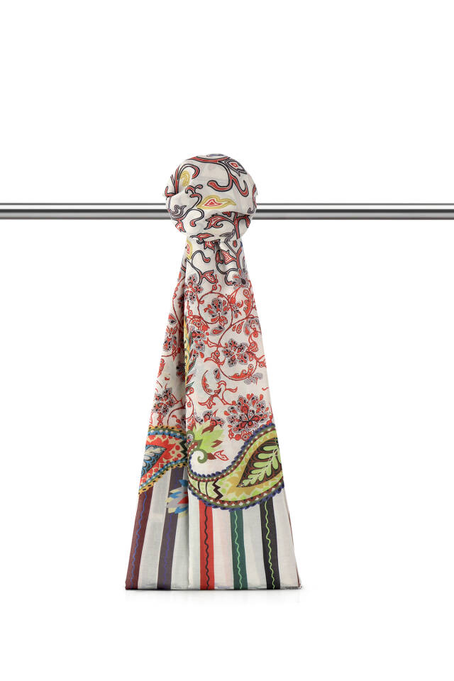 Cream Ivy Pattern Soft Shawl 